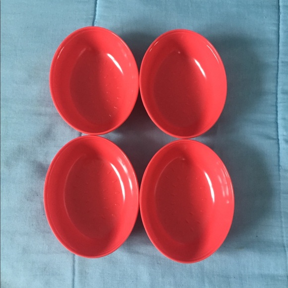 Set of 4 Bowls - Picture 2 of 2